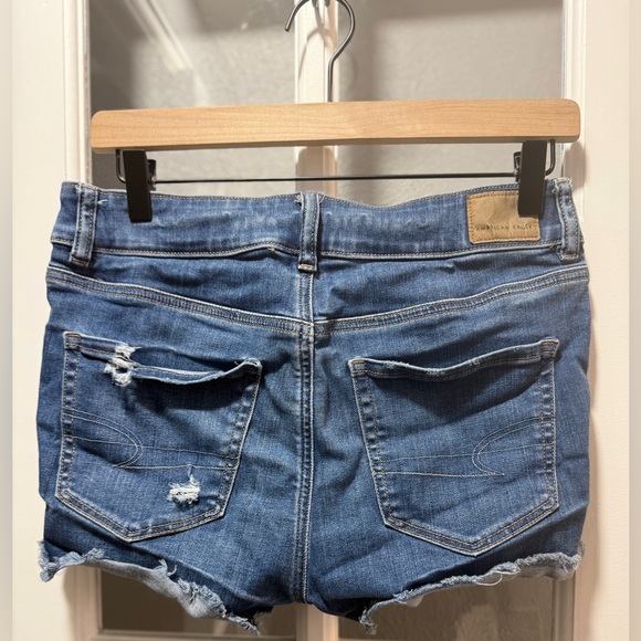 American Eagle Outfitters Hi-Rise Shortie Jean Shorts - Picture 4 of 8